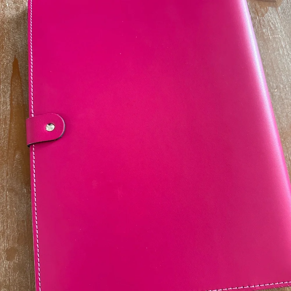 SALE - FILOFAX A4 Leather Folio -Raspberry